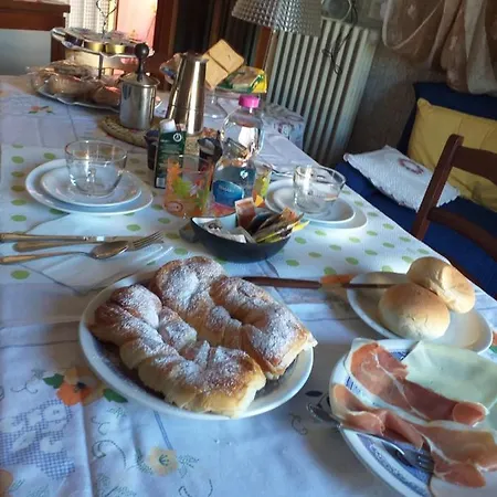 Bed & Breakfast La Rosa Rossa Cagli